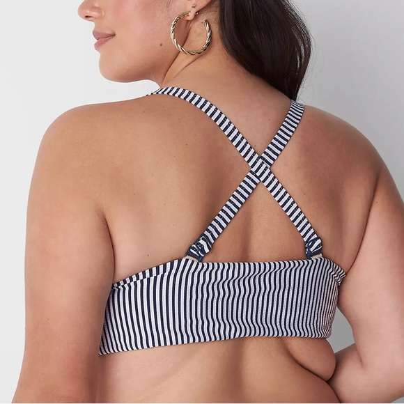 New! Cacique Underwire Seersucker Swim Bikini Top 42D Maritime Blue Seersucker - Picture 2 of 9